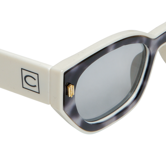 Chokore Mystery Cat Sunglasses (White)