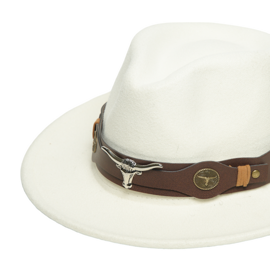 Chokore fedora hat with Ox head belt (White)