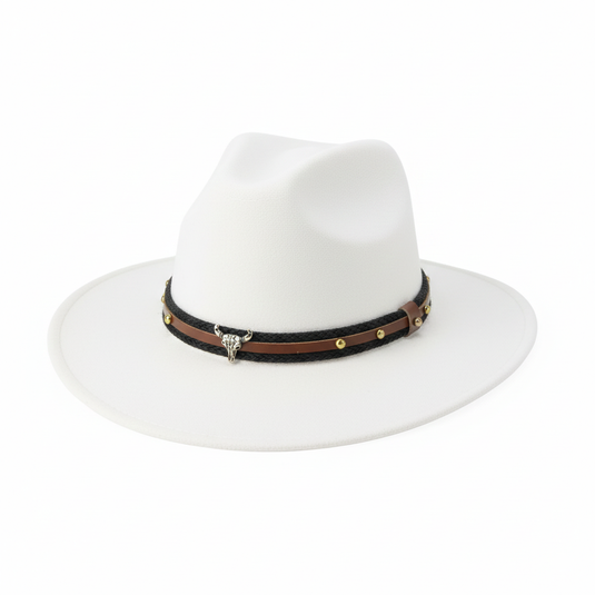 Chokore Cowboy Hat with Cowhead Belt (White)