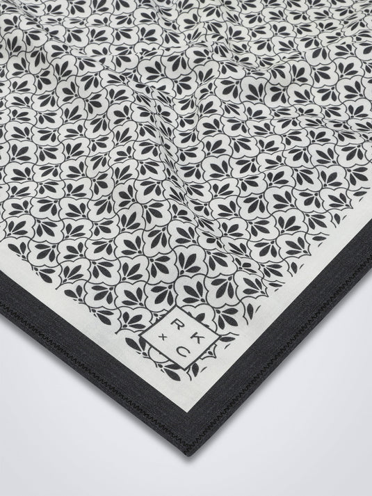 Jaali Good (Black) - Pocket Square