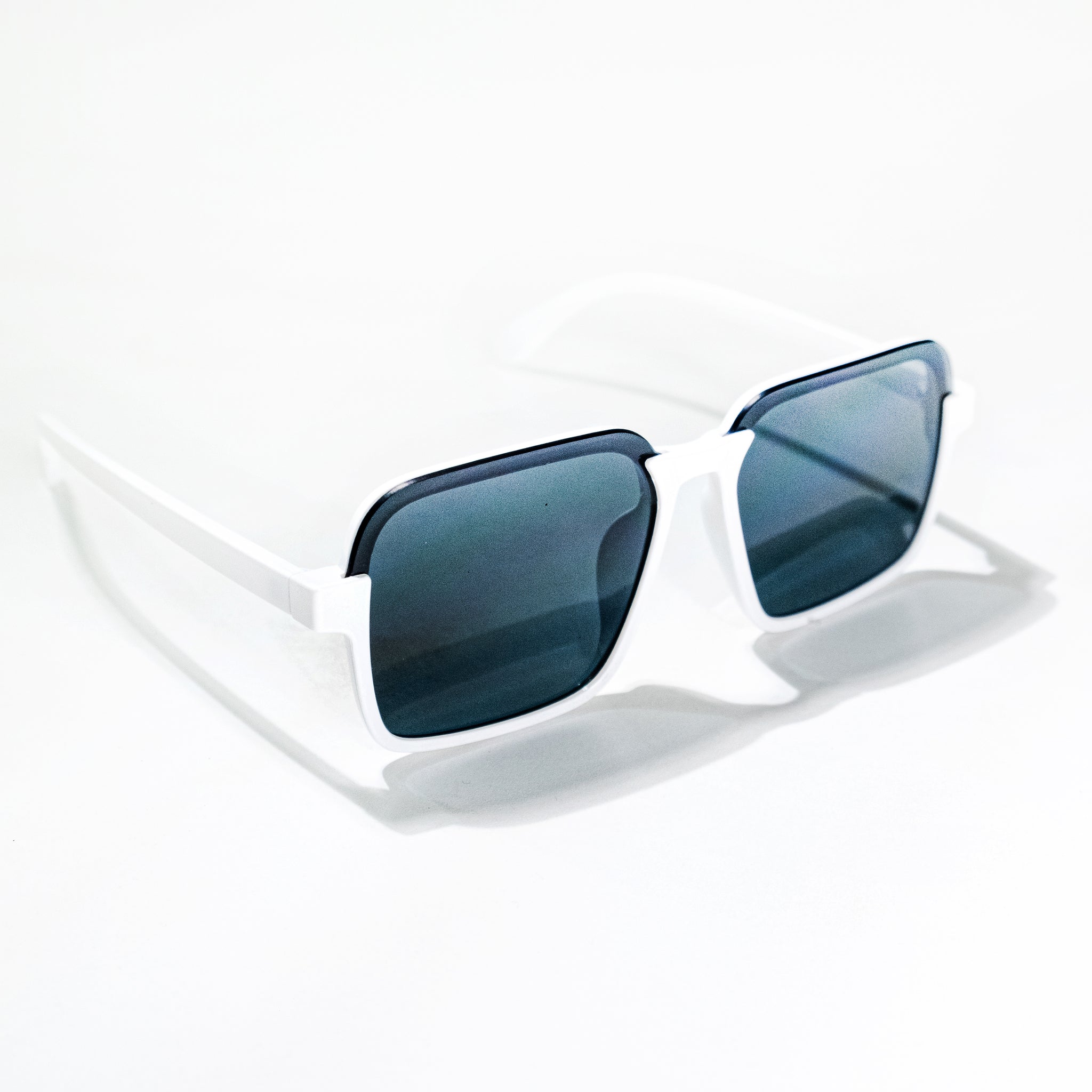 Chokore Bold Square Sunglasses with UV 400 protection (White)