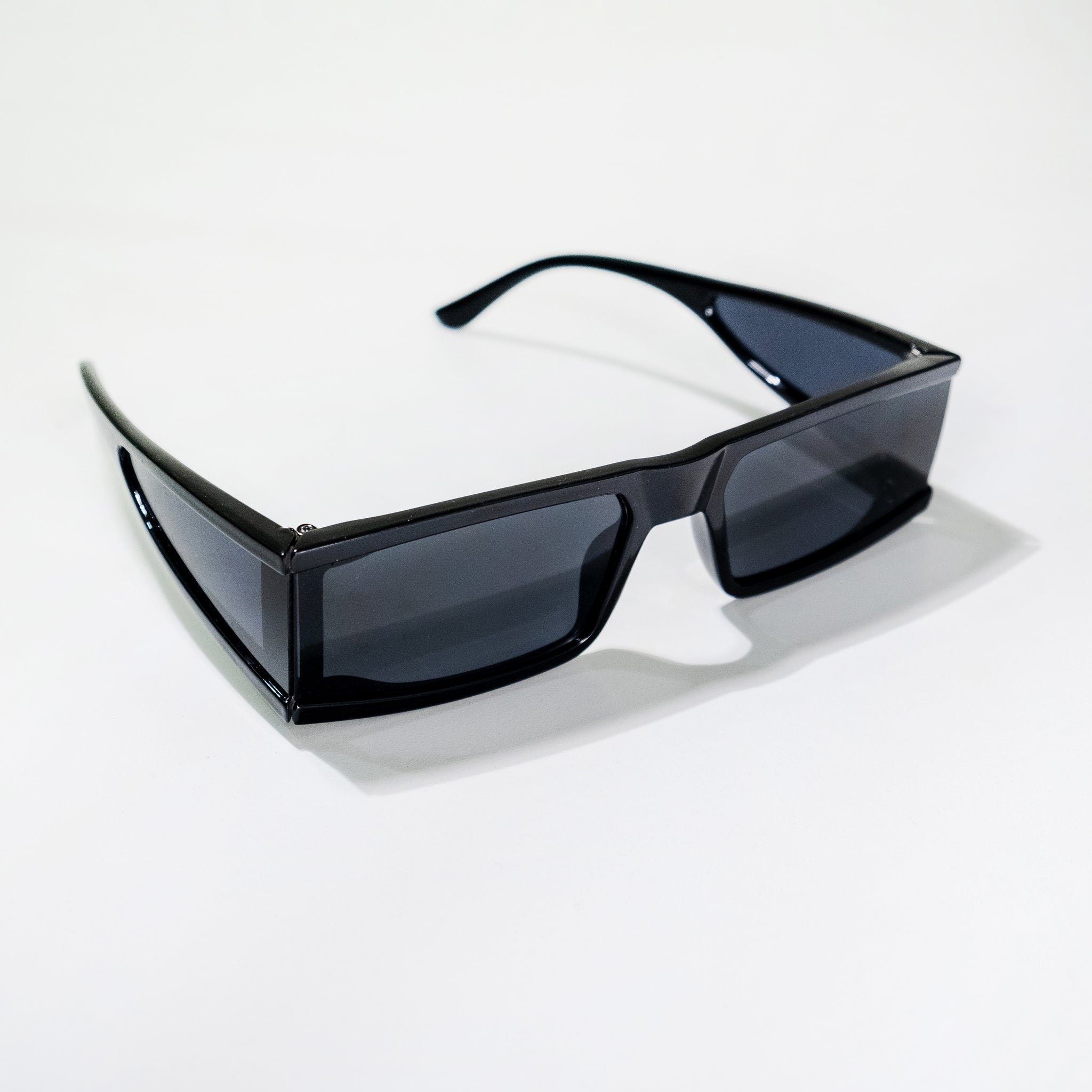 Chokore Infinity Sunglasses with UV 400 Protection (Black)