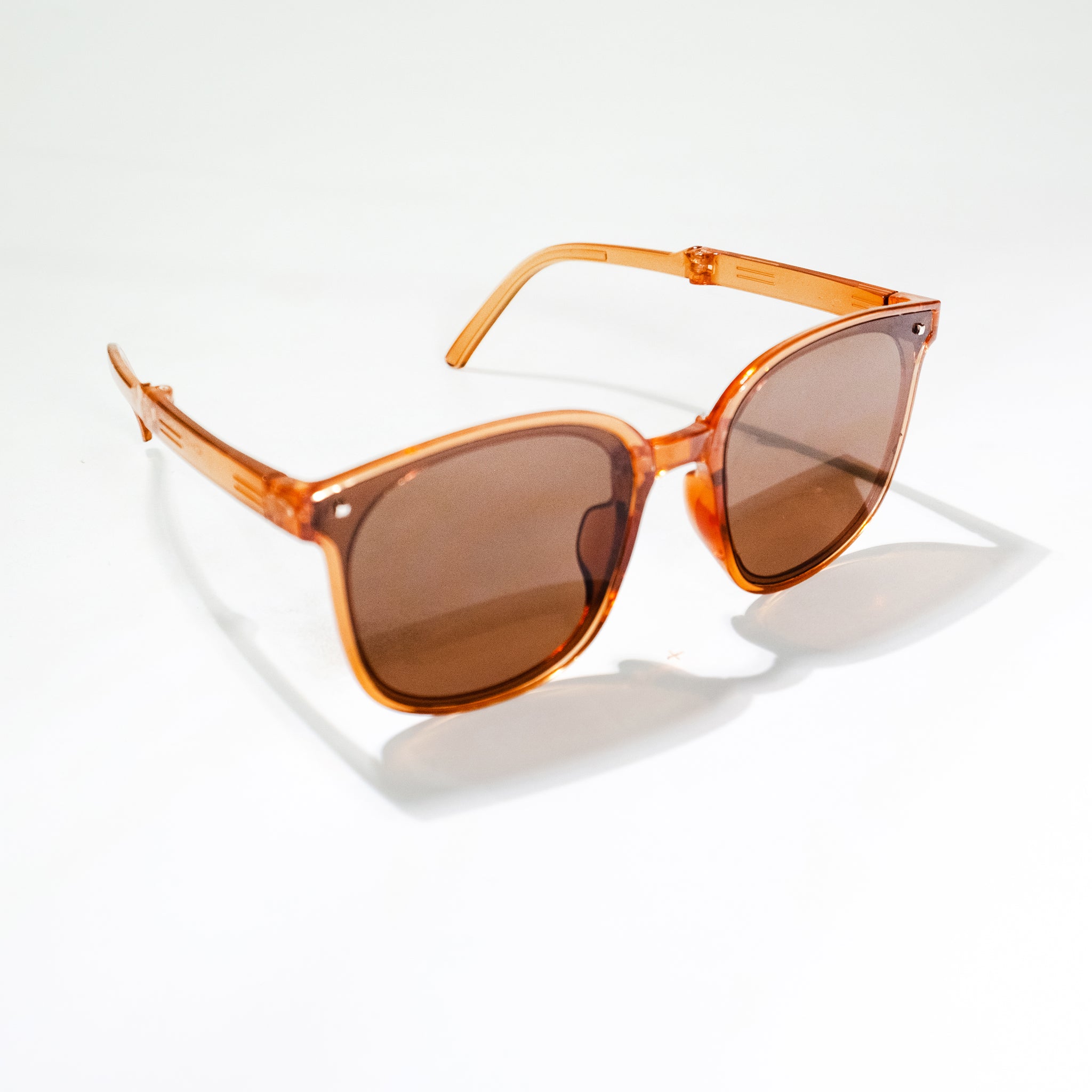 Chokore Stylish Folding Sunglasses with UV 400 Protection (Brown)