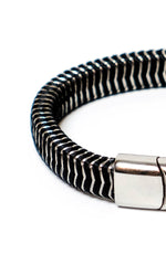 Chokore Chokore Wavy Leather Bracelet with Clasp 