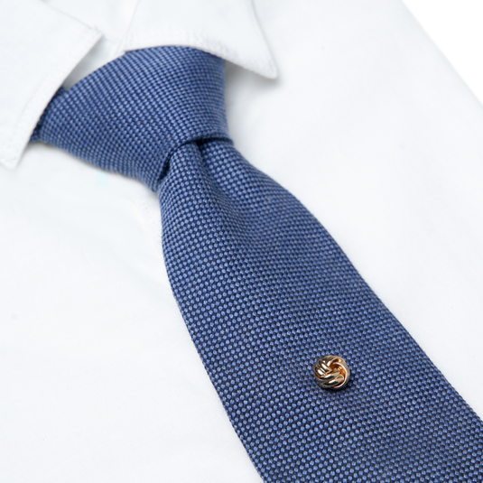 Gold Rope Knot Tie Tack â€“ Vintage-Inspired Elegant Wear
