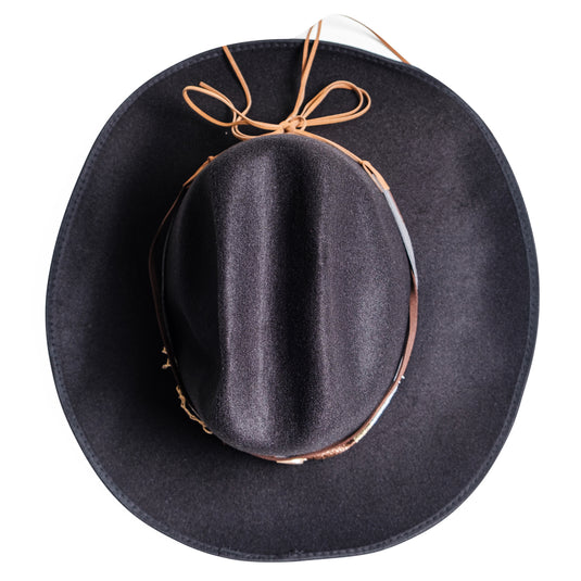 Chokore Cowboy Hat with Shell Belt (Black)