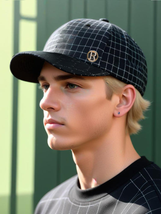 Chokore Retro Houndstooth Pattern Baseball Cap with Leather Details (Black)