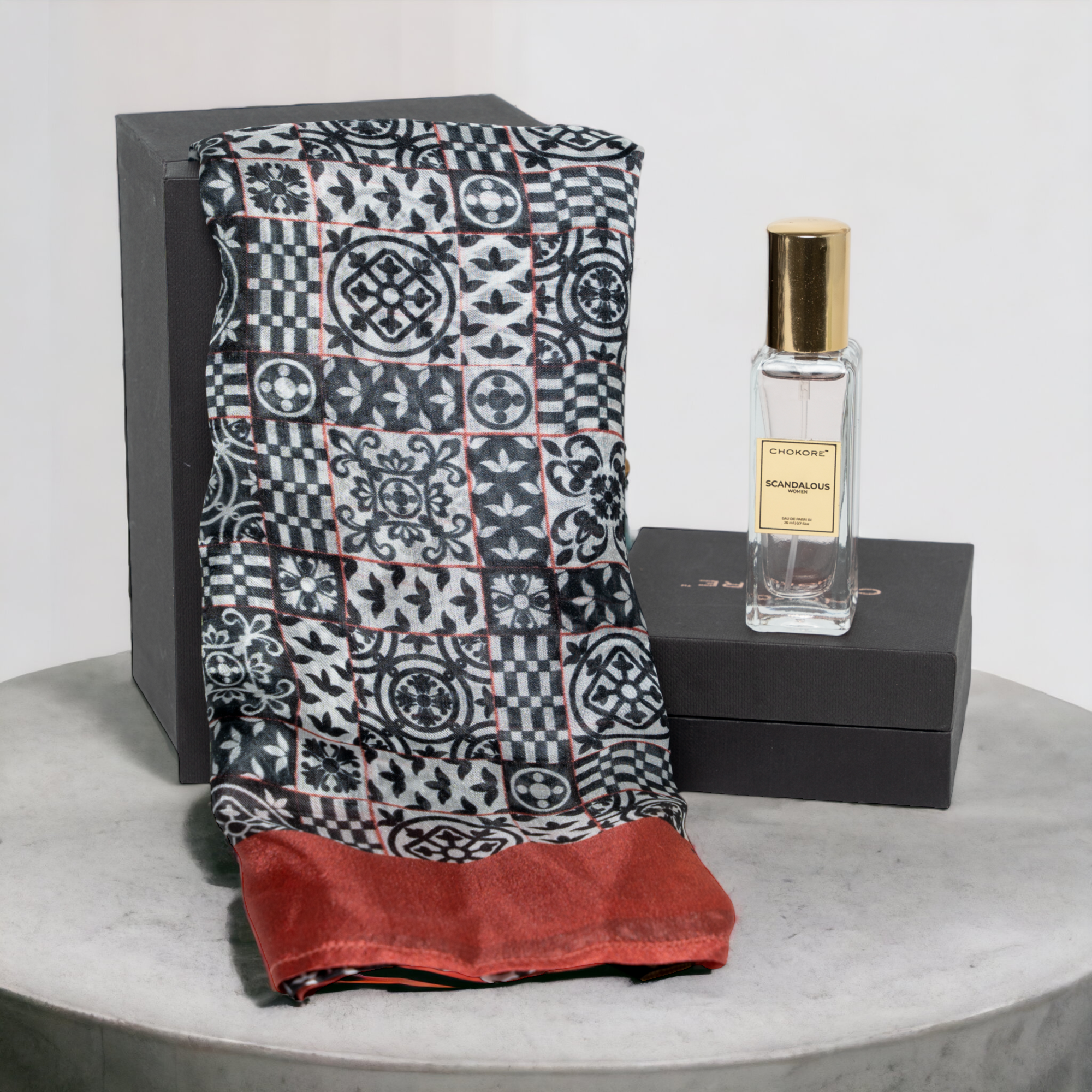Chokore Special 2-in-1 Gift Set for Her (Printed Stole & 20 ml Scandalous Perfume)