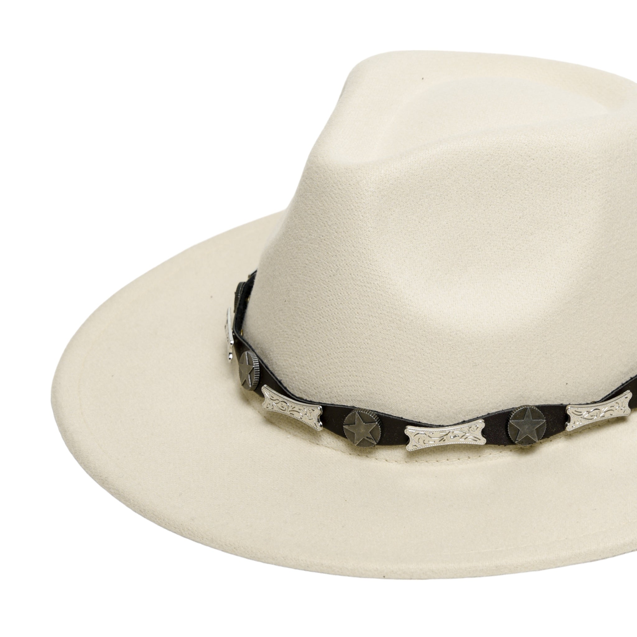 Chokore Cowboy Hat with Buckle Belt (Off White)