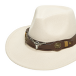 Chokore Chokore cowboy hat with Ox head belt  (Off White) 