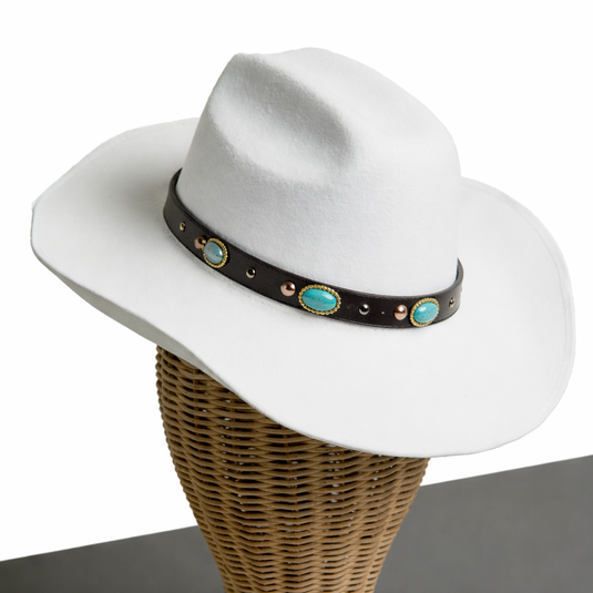 Chokore Cowboy Hat with Rhinestone Belt (White)