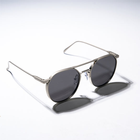 Chokore Aviator Round-Frame Metal Sunglasses (Silver and Black)