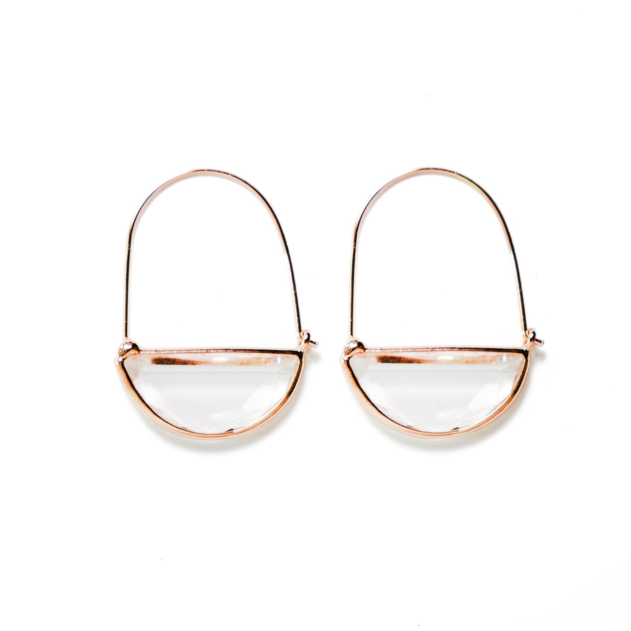 Hoops with clear glass droplets. Gold tone.