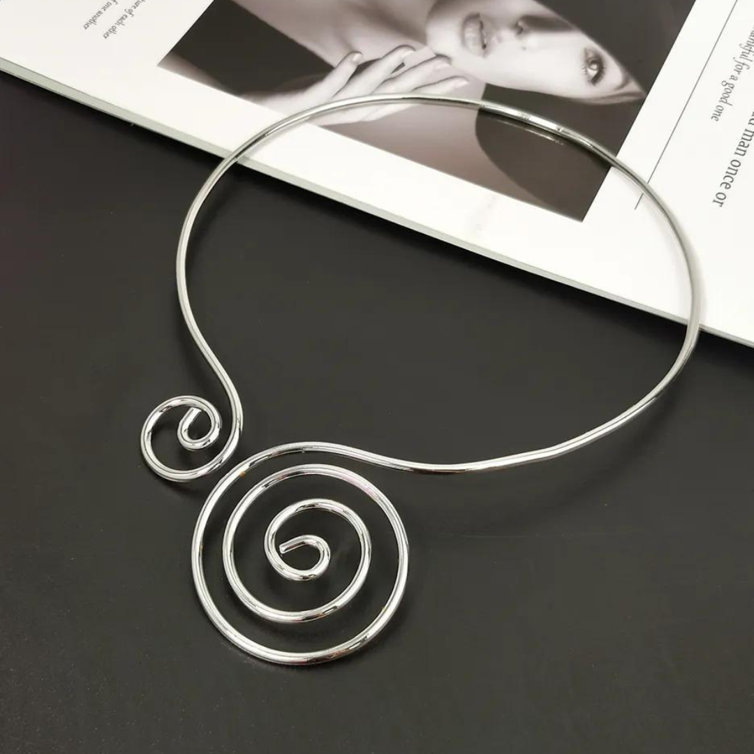 Chokore Spiral Choker Necklace (Silver)