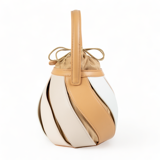 Chokore Chokore Spliced Bucket Bag (Beige) 