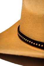 Chokore Chokore Cowboy Hat with Belt Band (Beige) 