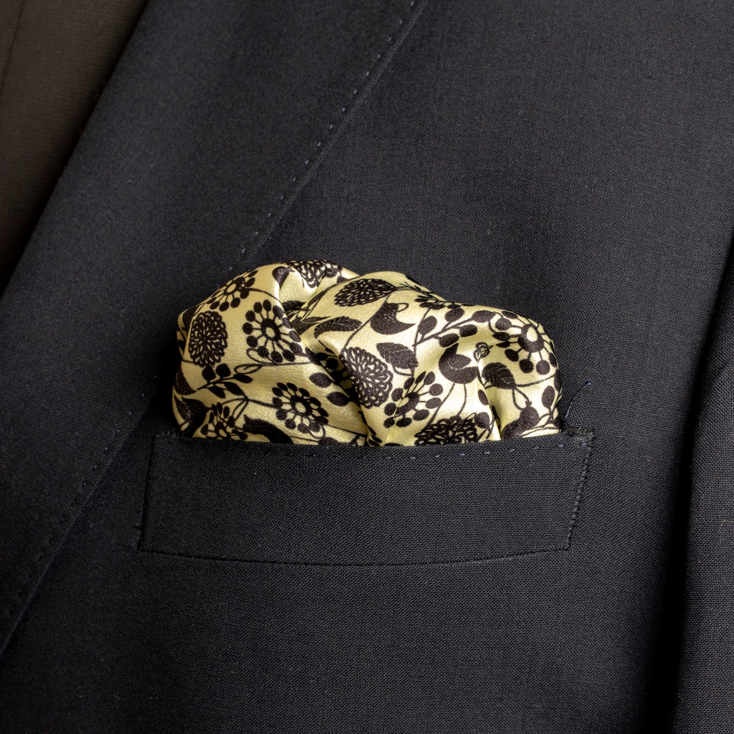 Chokore Black and White Satin Silk pocket square from the Wildlife Collection