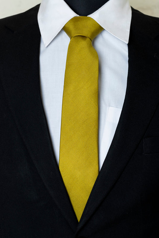 Chokore Mehandi Green Silk Necktie - Solids Collection